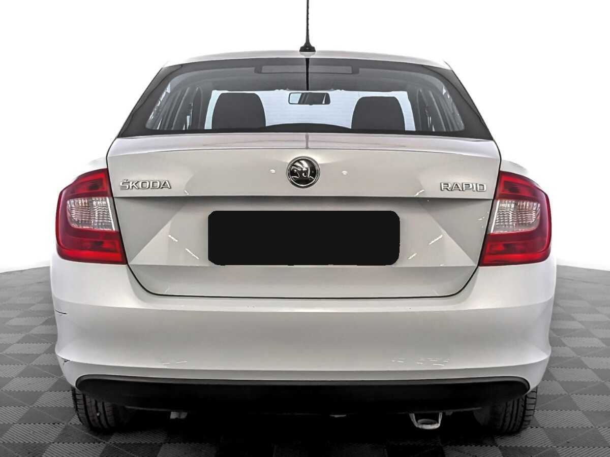 Skoda Rapid 2017 года с пробегом. Фото: #5