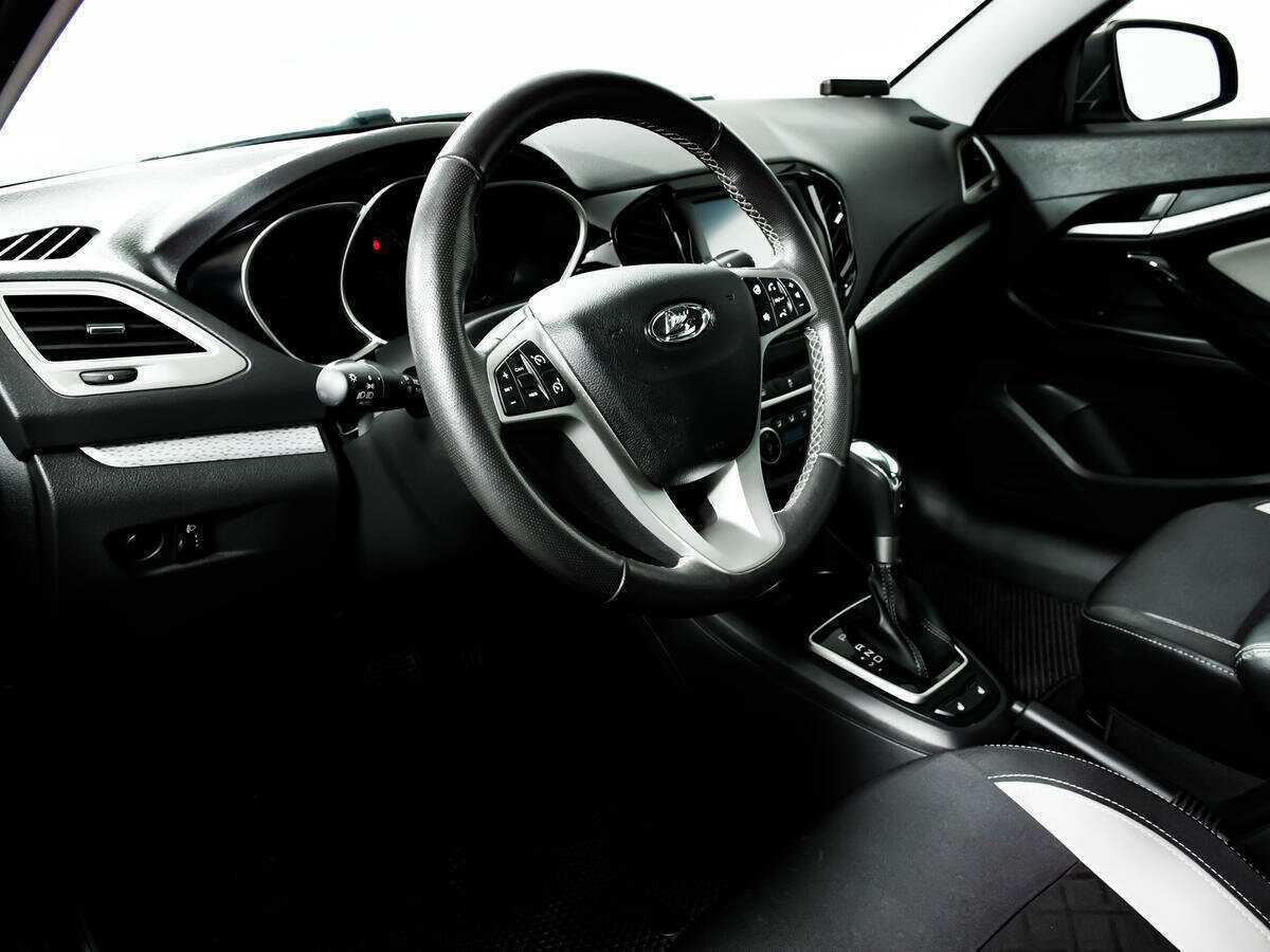 Lada (ВАЗ) Vesta 2019 года с пробегом. Фото: #12