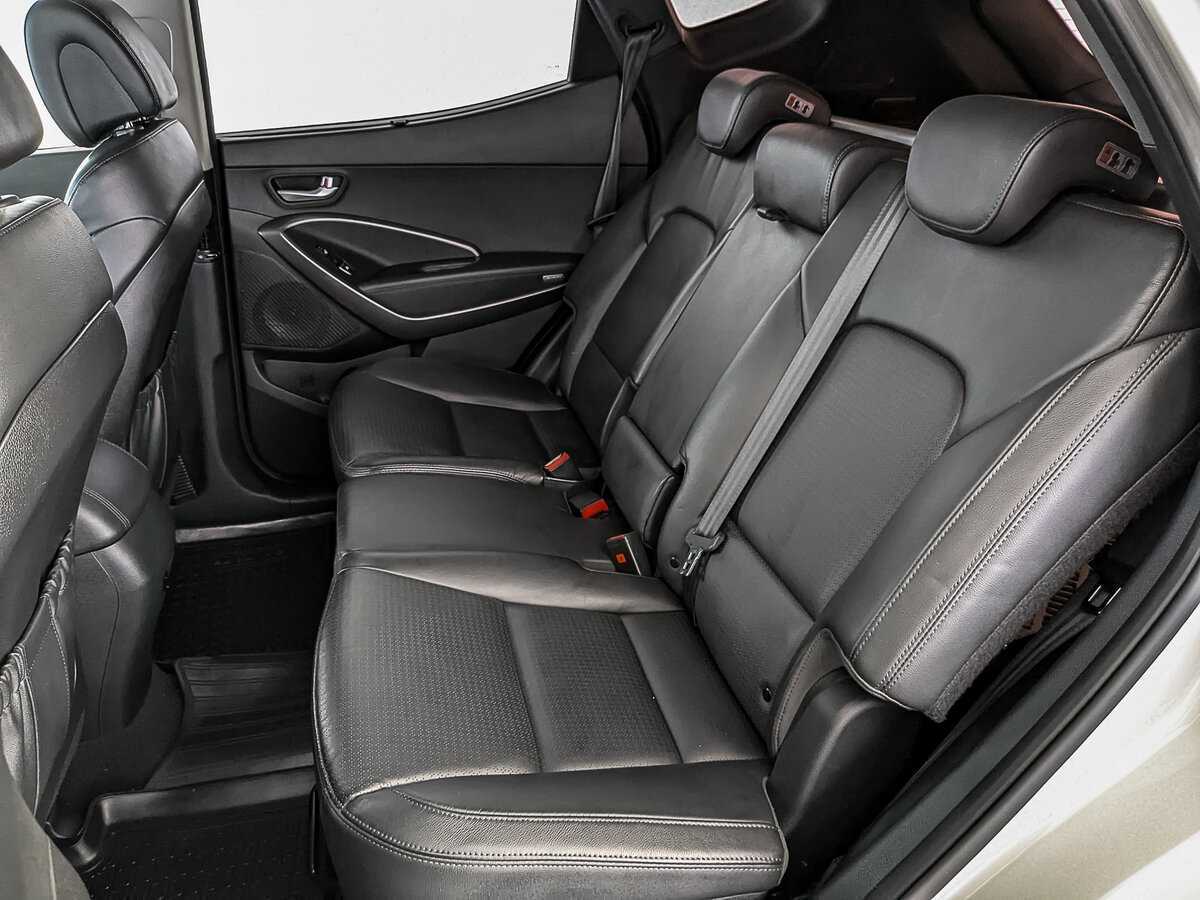 Hyundai Santa Fe 2013 года с пробегом. Фото: #11