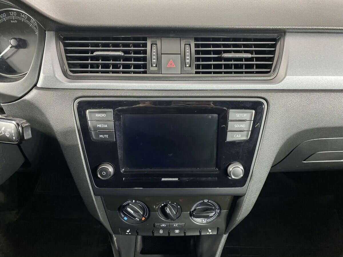 Skoda Rapid 2018 года с пробегом. Фото: #13