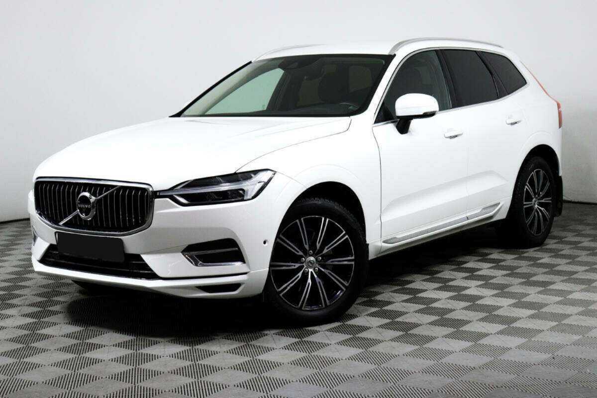 Volvo XC60 2018 года с пробегом. Посмотреть фото