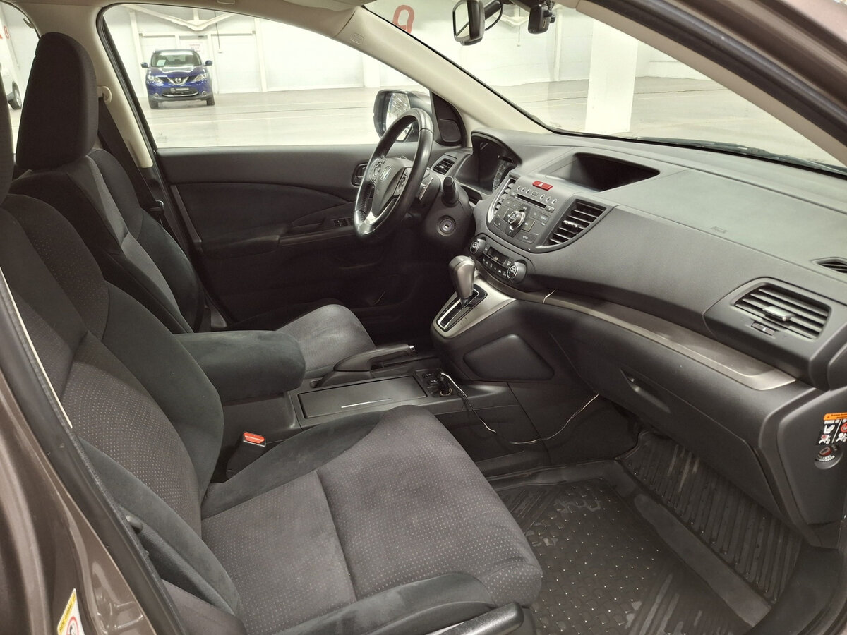 Honda CR-V 2013 года с пробегом. Фото: #10