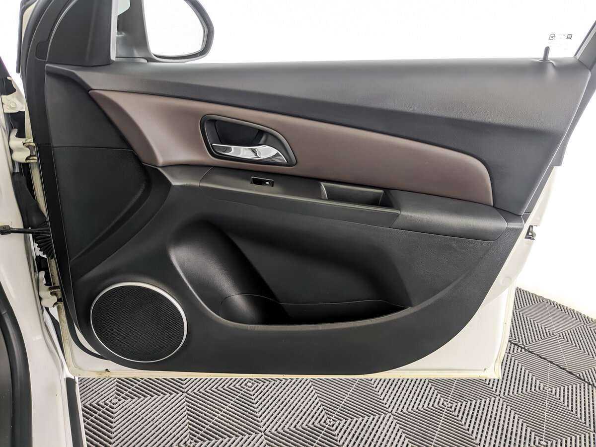 Chevrolet Cruze 2014 года с пробегом. Фото: #19