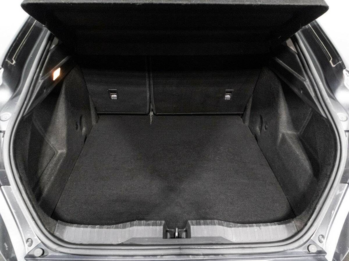 Renault Arkana 2021 года с пробегом. Фото: #14