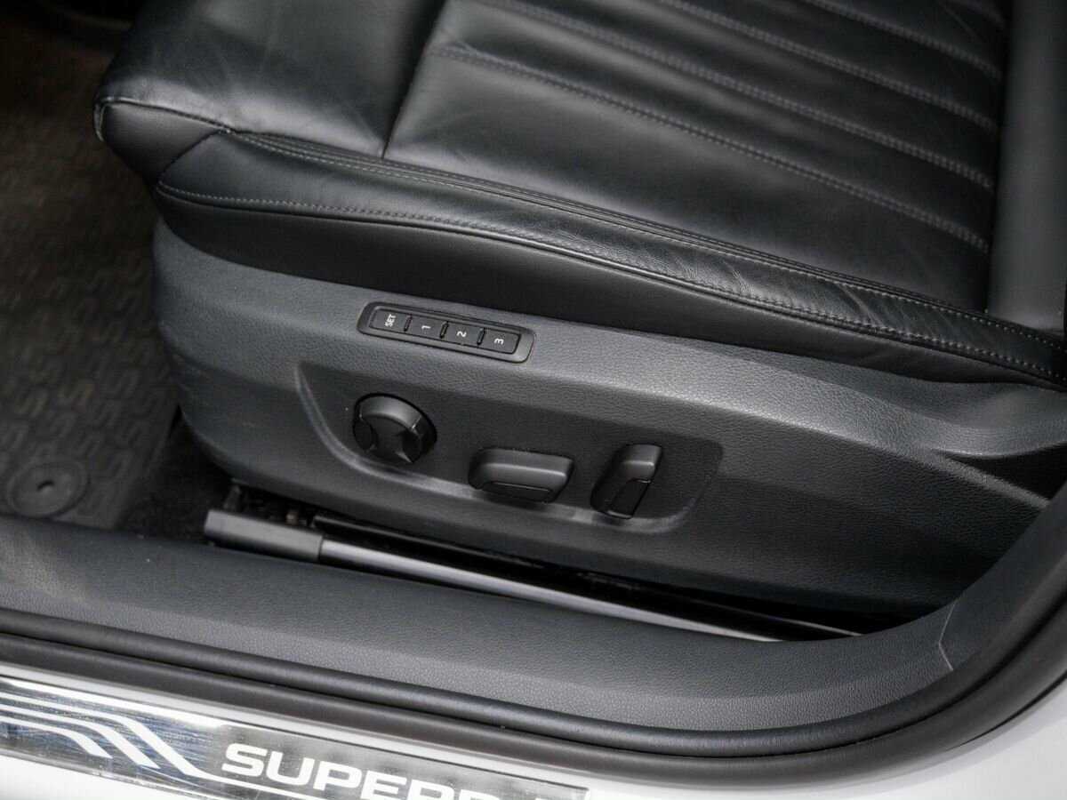 Skoda Superb 2018 года с пробегом. Фото: #16