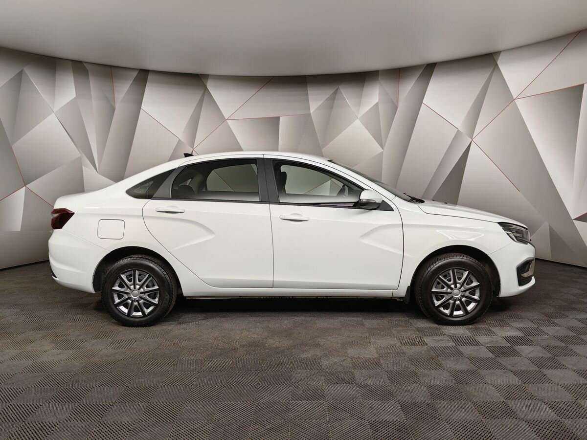 Lada (ВАЗ) Vesta 2023 года с пробегом. Фото: #5