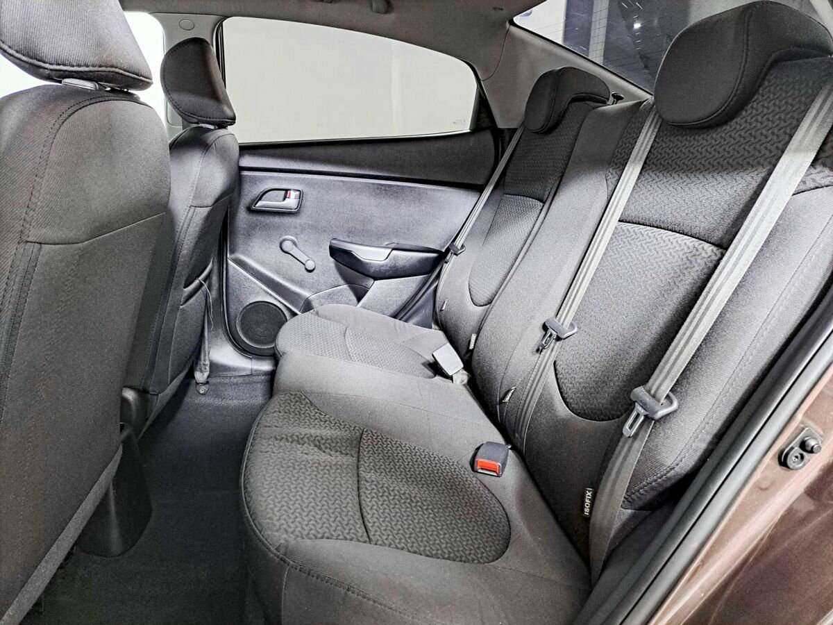 Kia Rio 2016 года с пробегом. Фото: #9