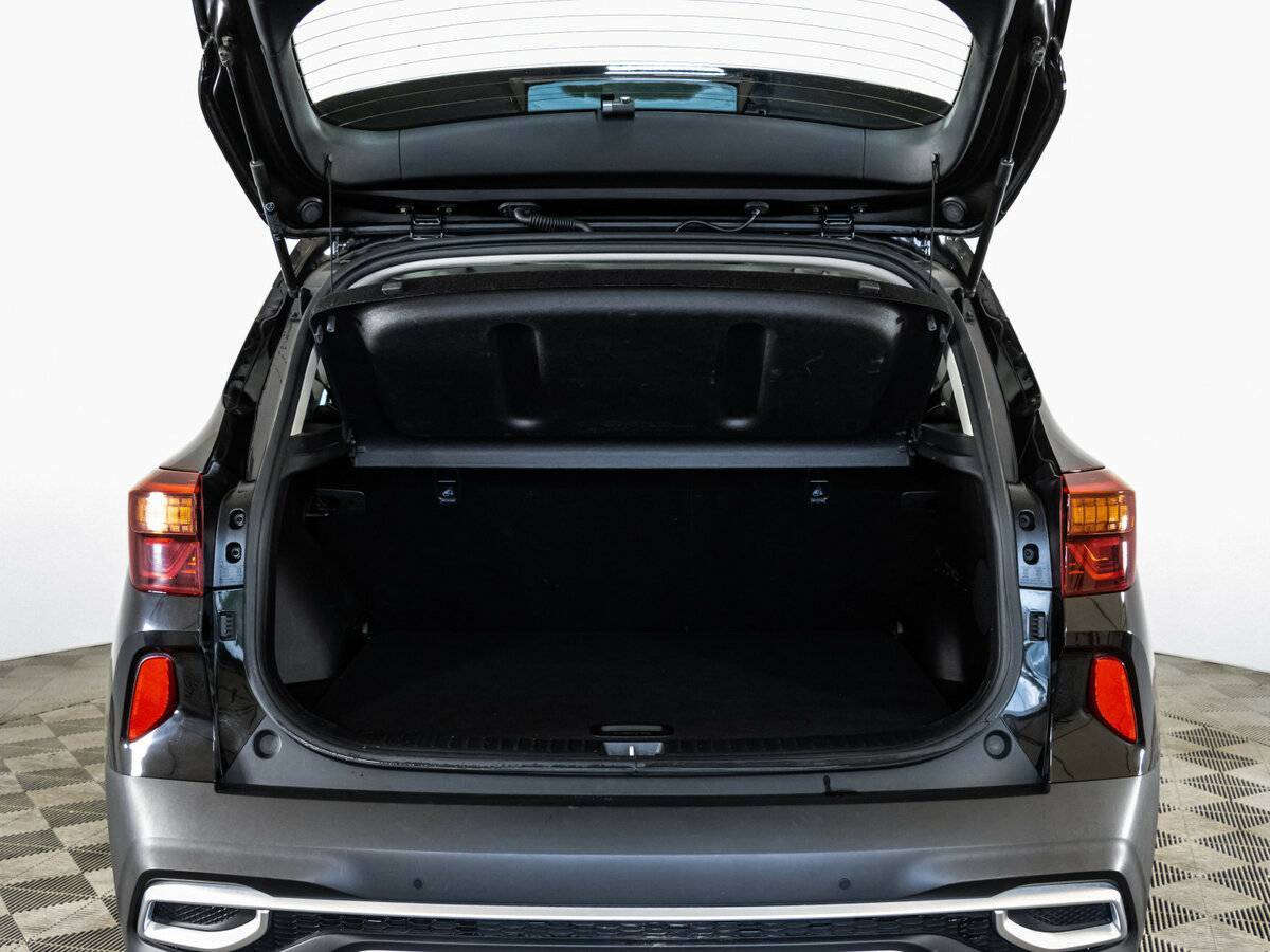 Kia Seltos 2022 года с пробегом. Фото: #31