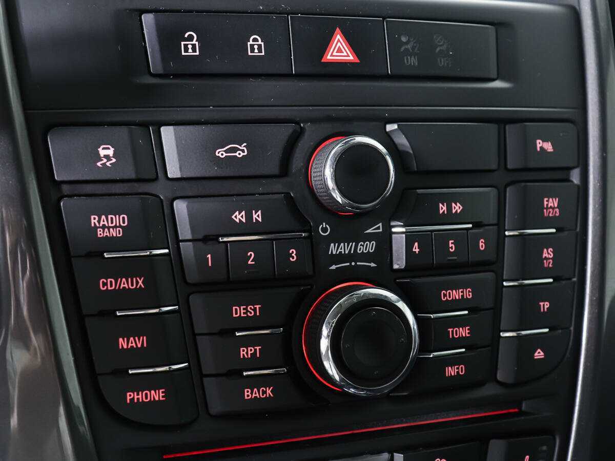 Opel Astra 2013 года с пробегом. Фото: #17