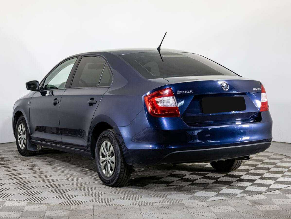 Skoda Rapid 2015 года с пробегом. Фото: #5
