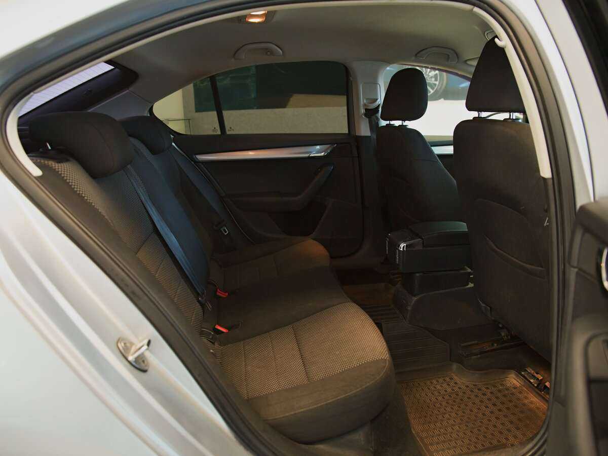 Skoda Octavia 2014 года с пробегом. Фото: #4