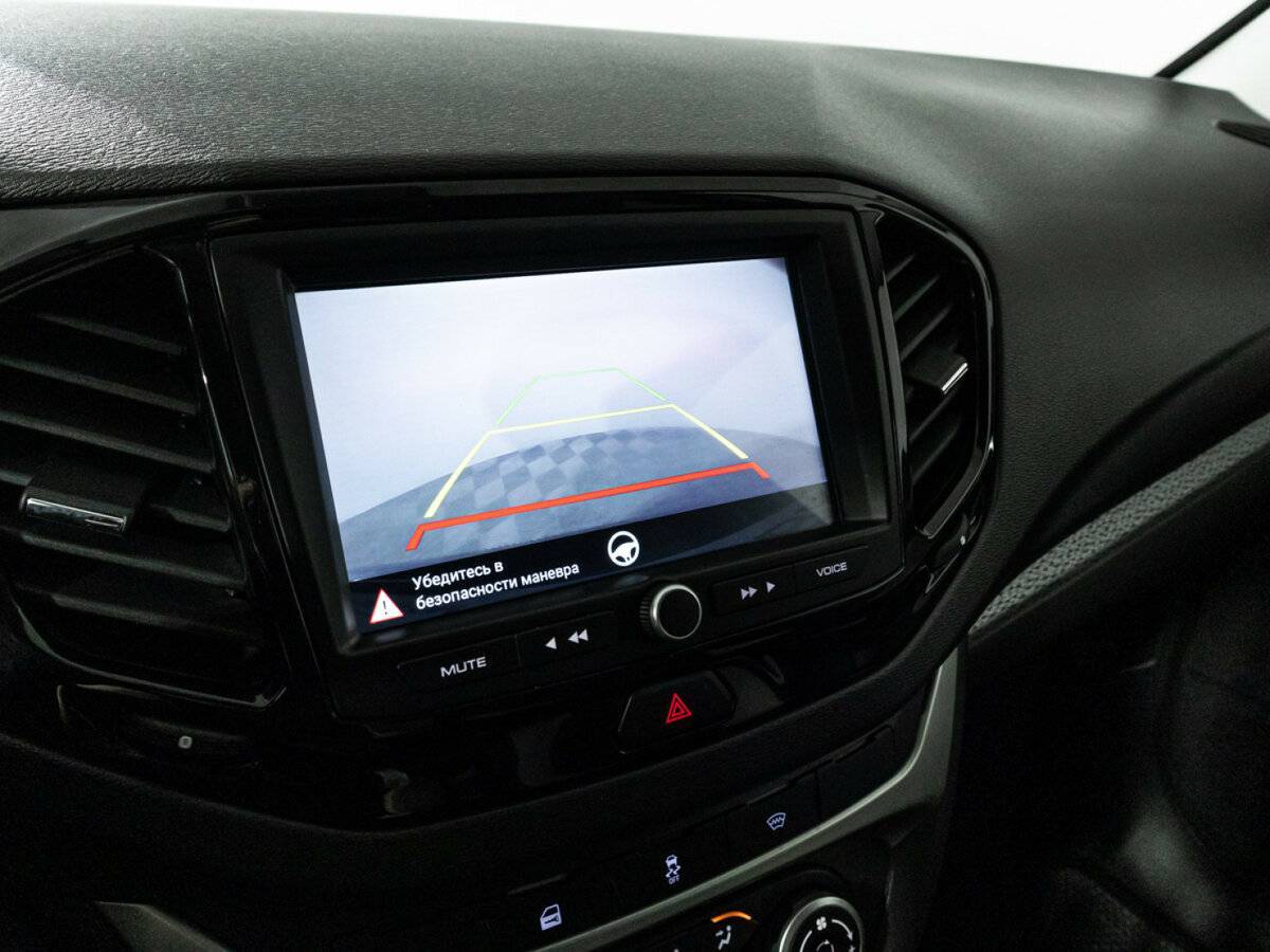 Lada (ВАЗ) Vesta 2021 года с пробегом. Фото: #16