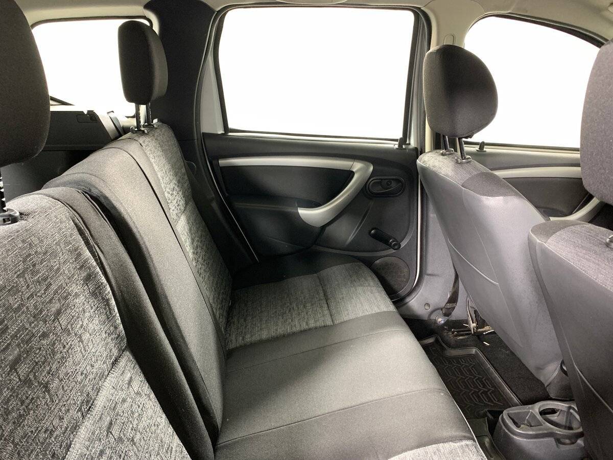 Renault Duster 2013 года с пробегом. Фото: #15