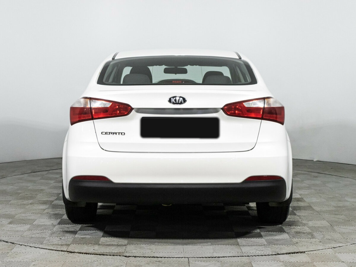 Kia Cerato 2015 года с пробегом. Фото: #5