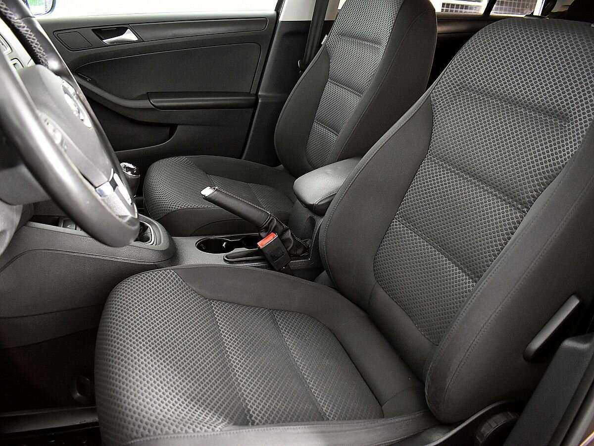 Volkswagen Jetta 2014 года с пробегом. Фото: #6