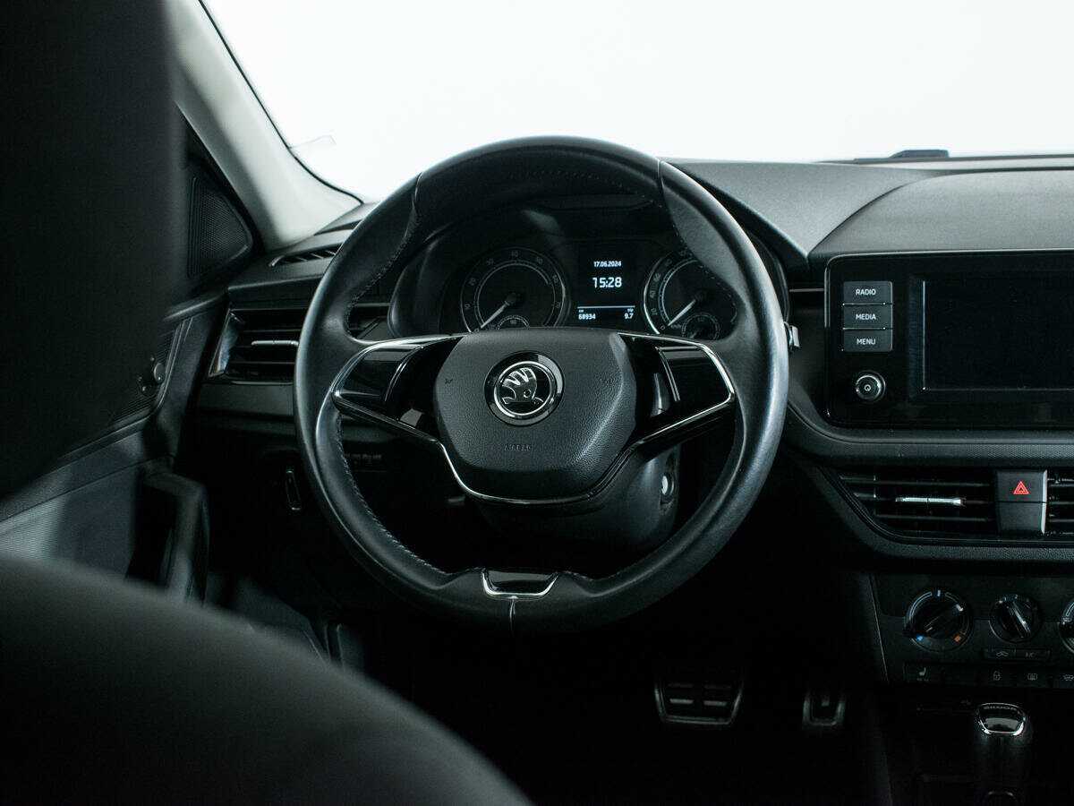 Skoda Rapid 2021 года с пробегом. Фото: #13