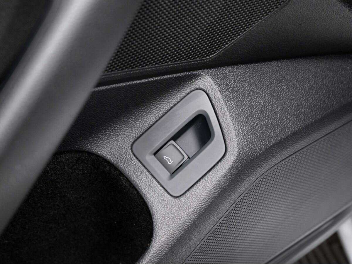 Volkswagen Passat 2017 года с пробегом. Фото: #18