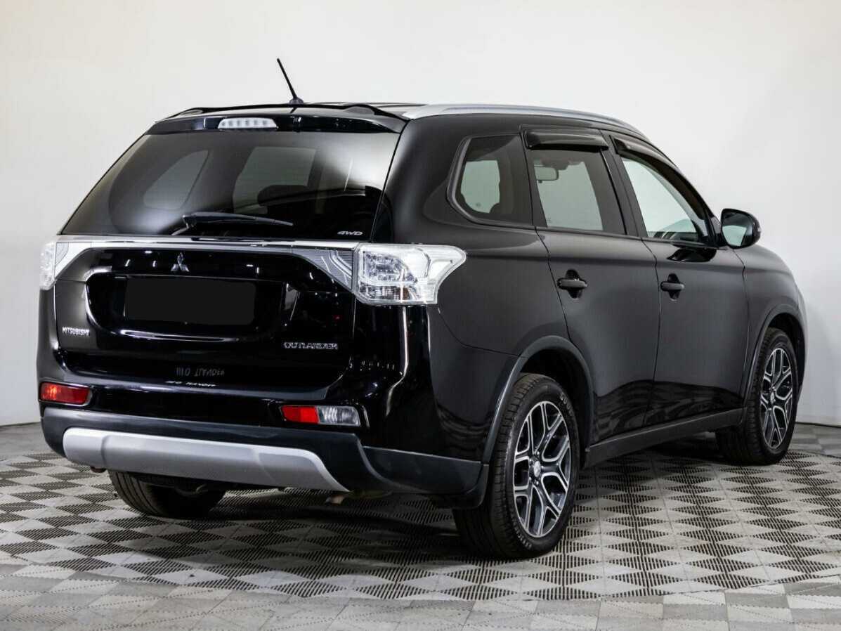 Mitsubishi Outlander 2014 года с пробегом. Фото: #4