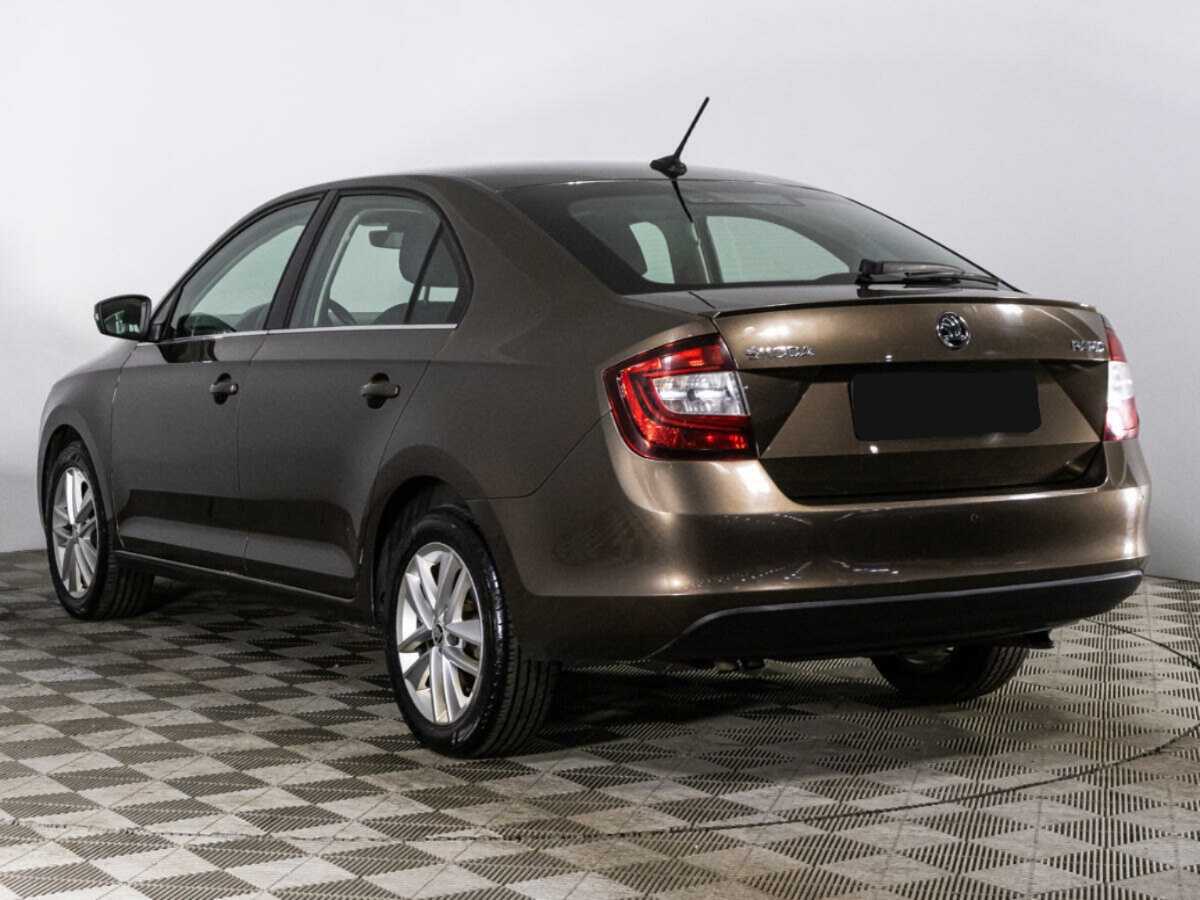 Skoda Rapid 2018 года с пробегом. Фото: #6