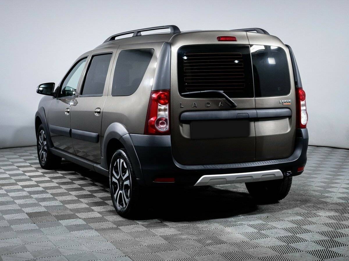 Lada (ВАЗ) Largus 2021 года с пробегом. Фото: #5