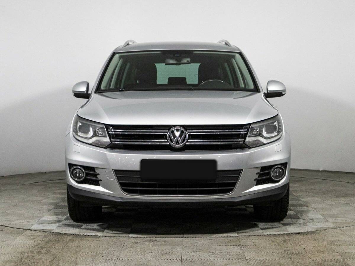 Volkswagen Tiguan 2012 года с пробегом. Фото: #1