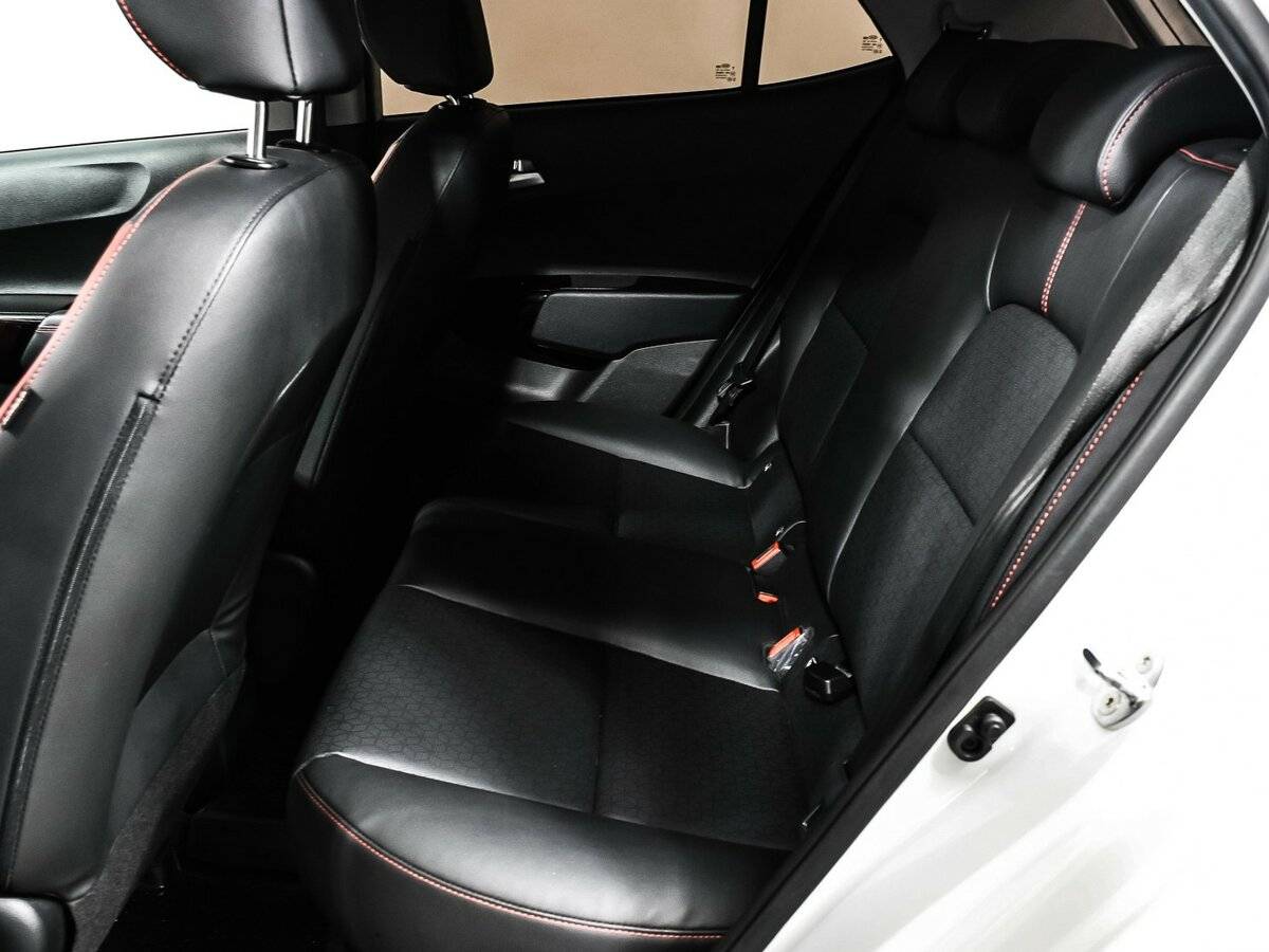 Kia Picanto 2021 года с пробегом. Фото: #12