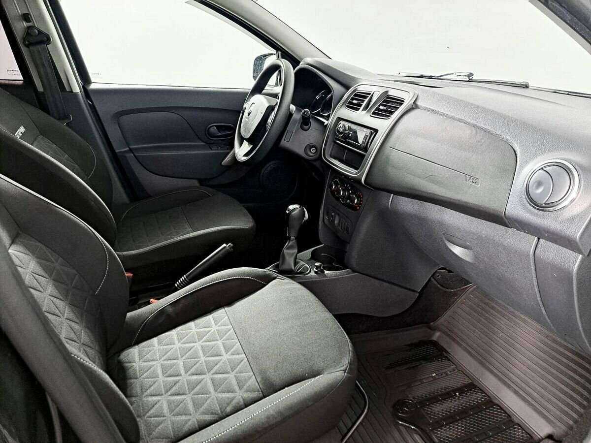 Renault Sandero 2016 года с пробегом. Фото: #7