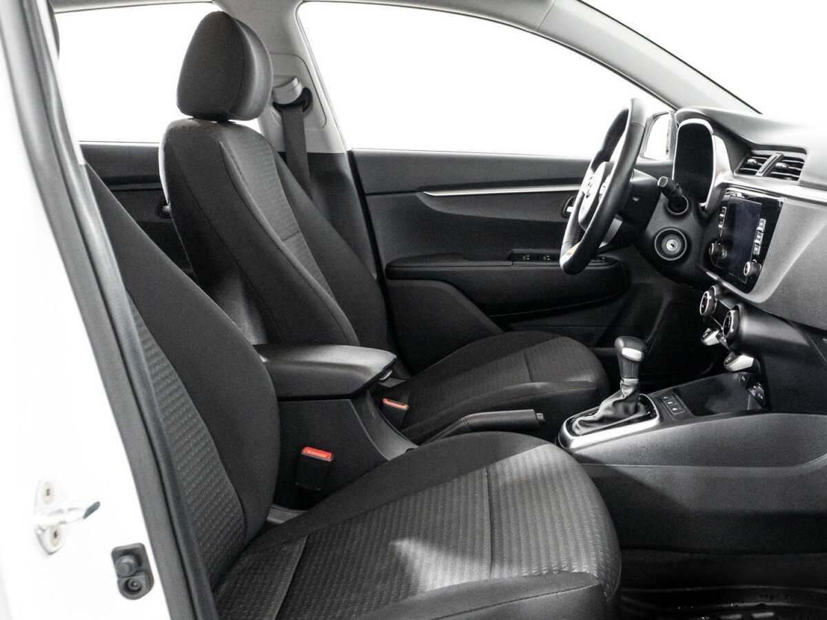 Kia Rio 2021 года с пробегом. Фото: #14