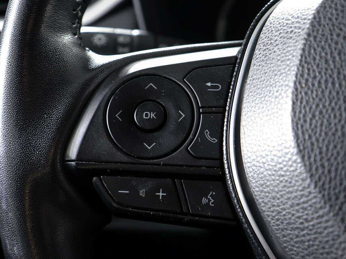 Toyota RAV4 2019 года с пробегом. Фото: #16