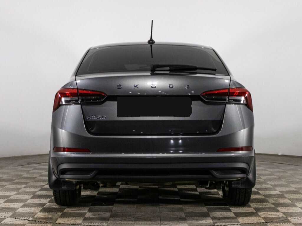 Skoda Rapid 2021 года с пробегом. Фото: #5