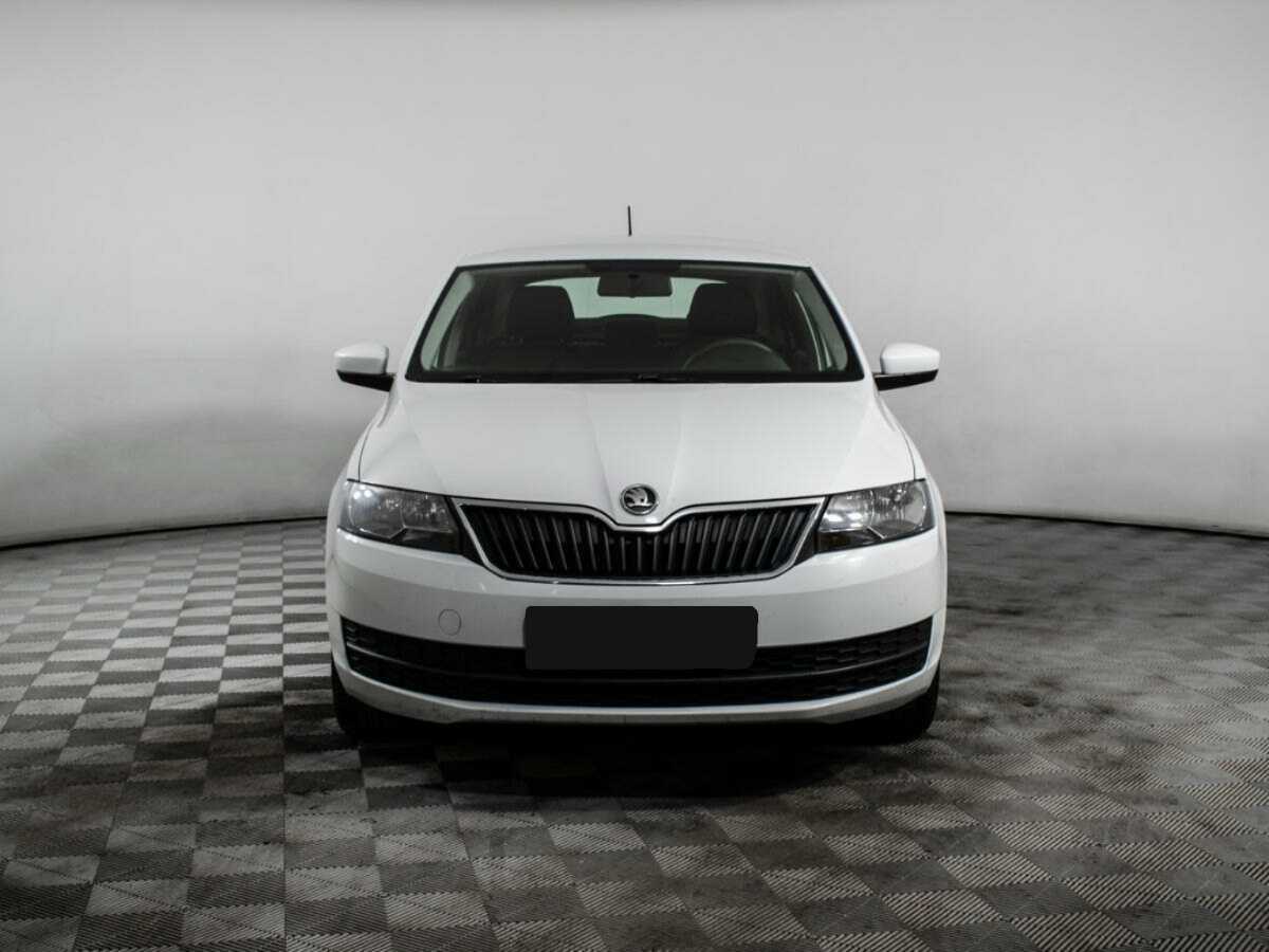 Skoda Rapid 2014 года с пробегом. Фото: #1