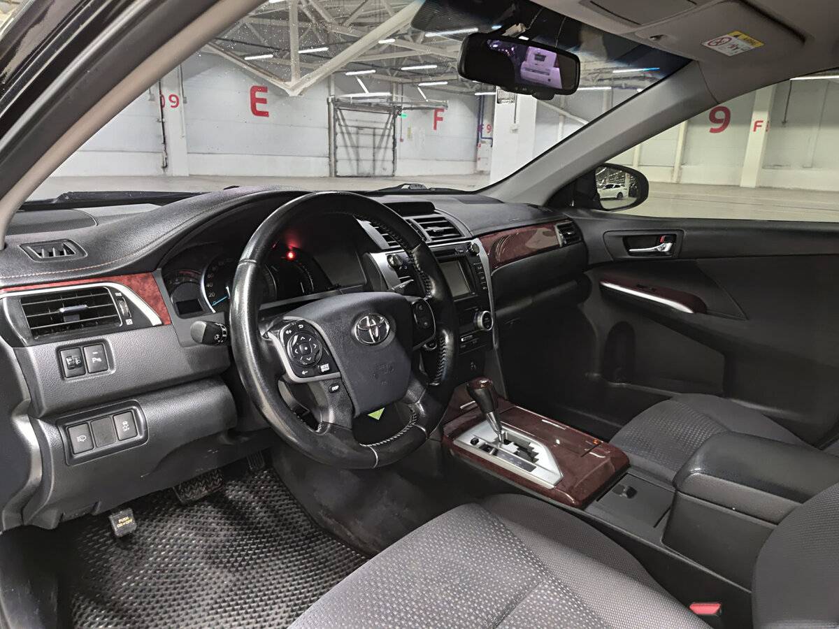 Toyota Camry 2014 года с пробегом. Фото: #15