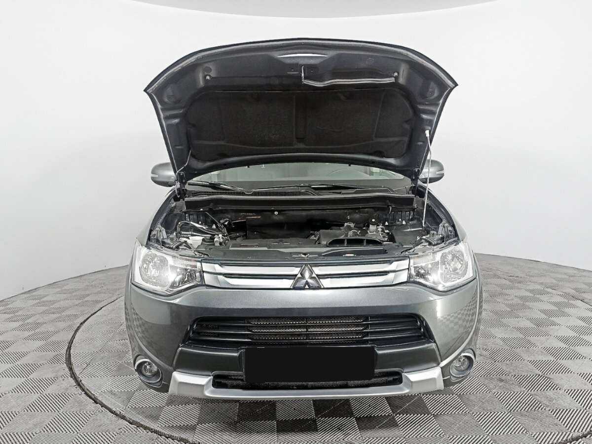 Mitsubishi Outlander 2014 года с пробегом. Фото: #8