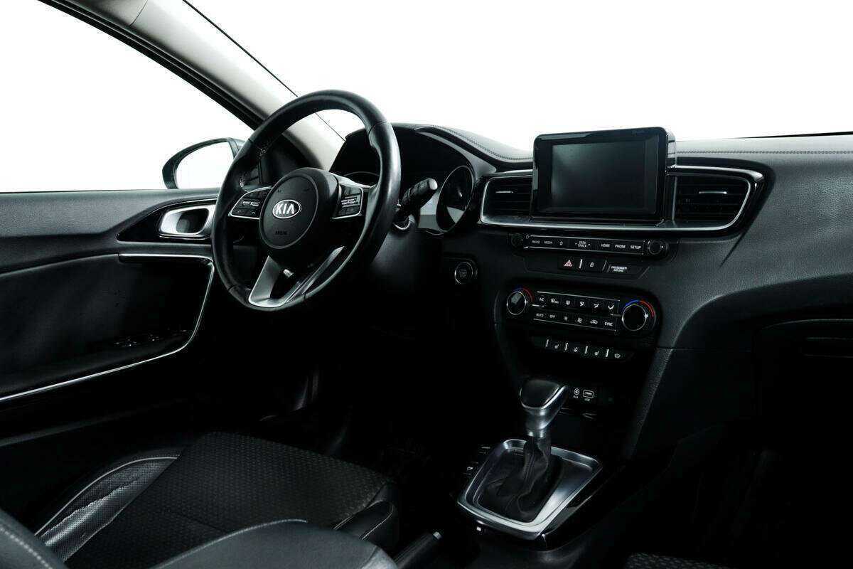 Kia Ceed 2019 года с пробегом. Фото: #8
