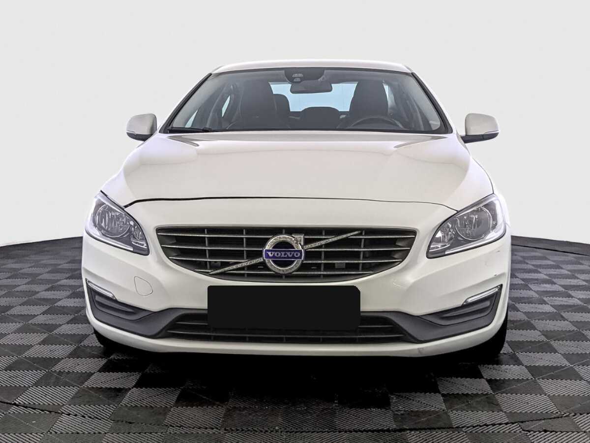 Volvo S60 2017 года с пробегом. Фото: #1