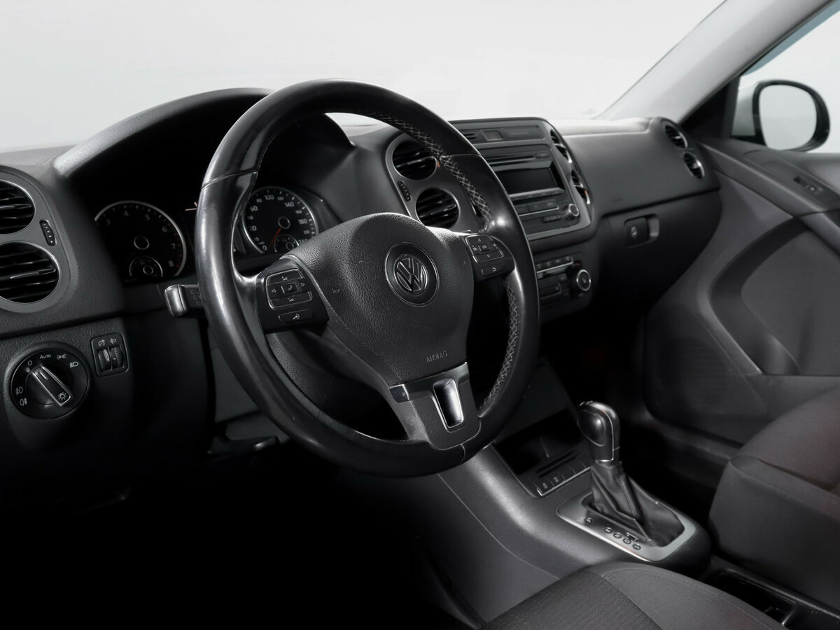 Volkswagen Tiguan 2013 года с пробегом. Фото: #9