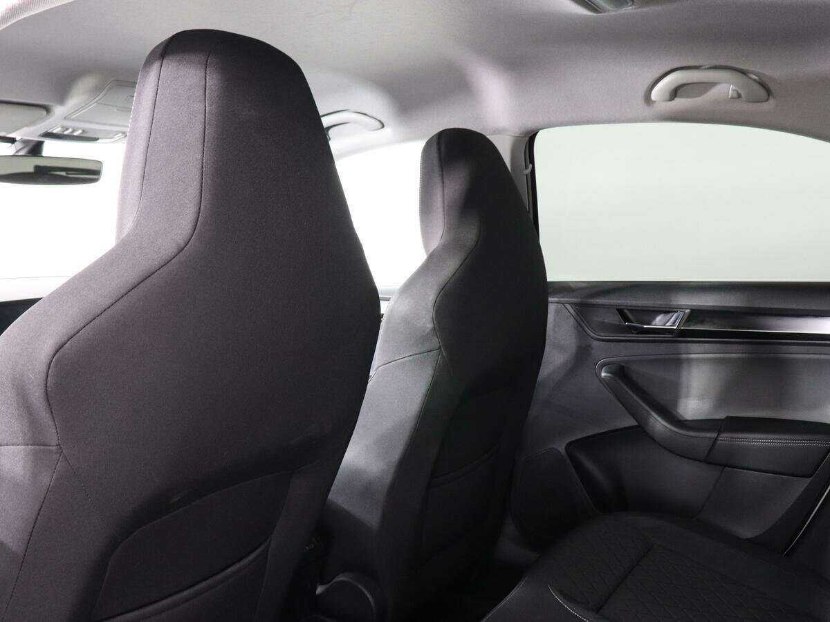 Skoda Rapid 2021 года с пробегом. Фото: #11