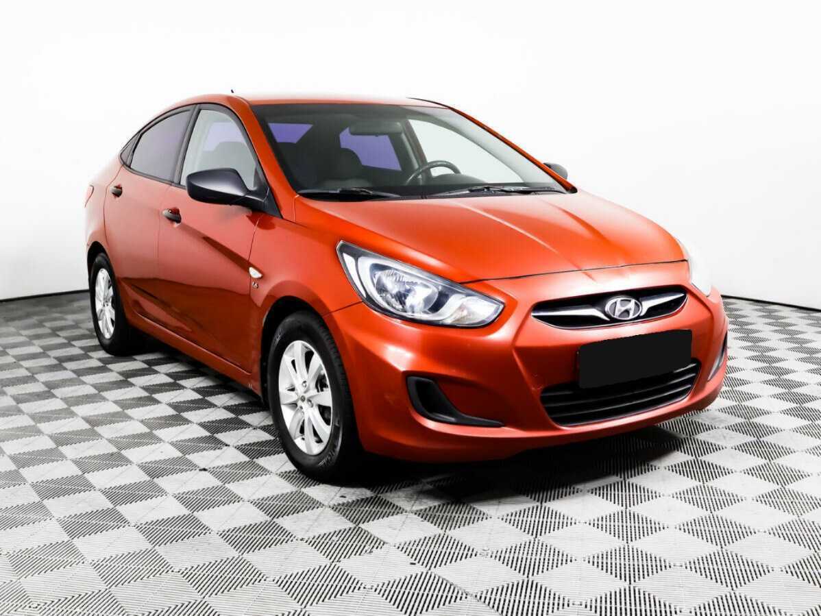 Hyundai Solaris 2012 года с пробегом. Фото: #2