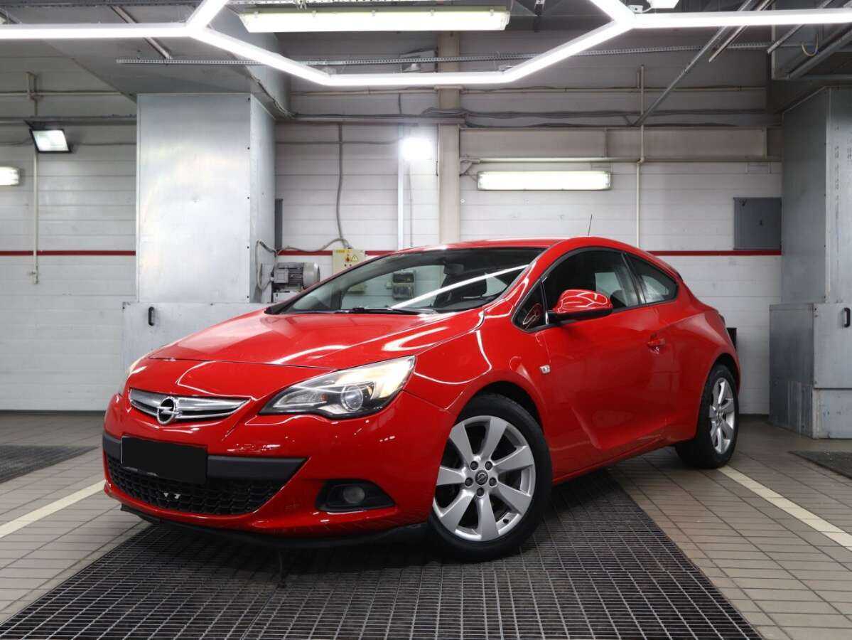 Opel Astra 2012 года с пробегом. Фото: #0