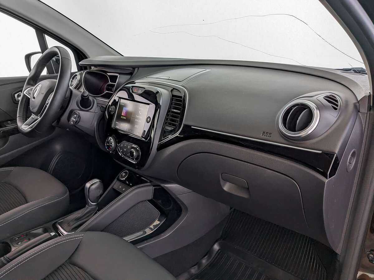 Renault Kaptur 2020 года с пробегом. Фото: #7