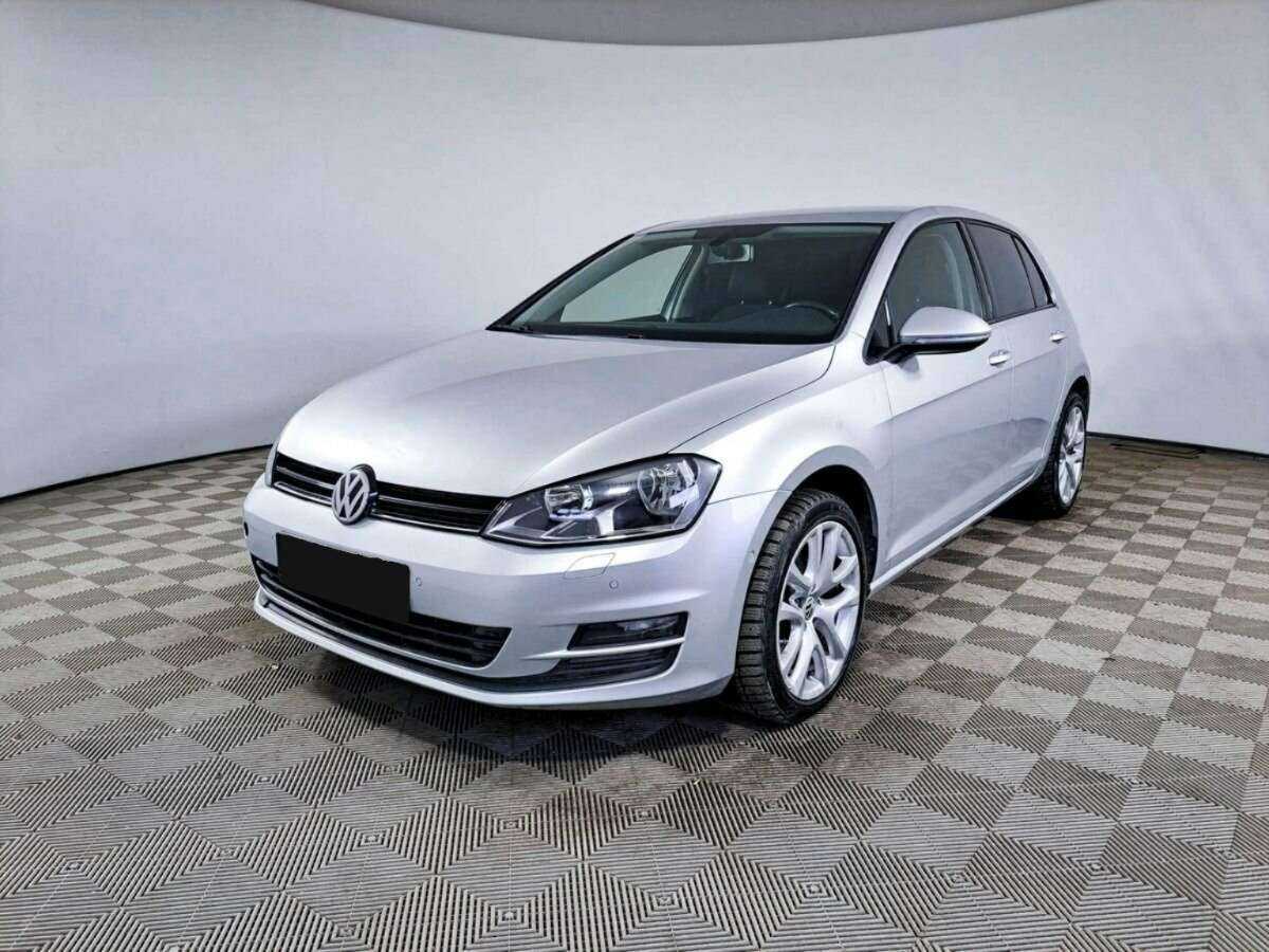 Volkswagen Golf 2013 года с пробегом. Фото: #0