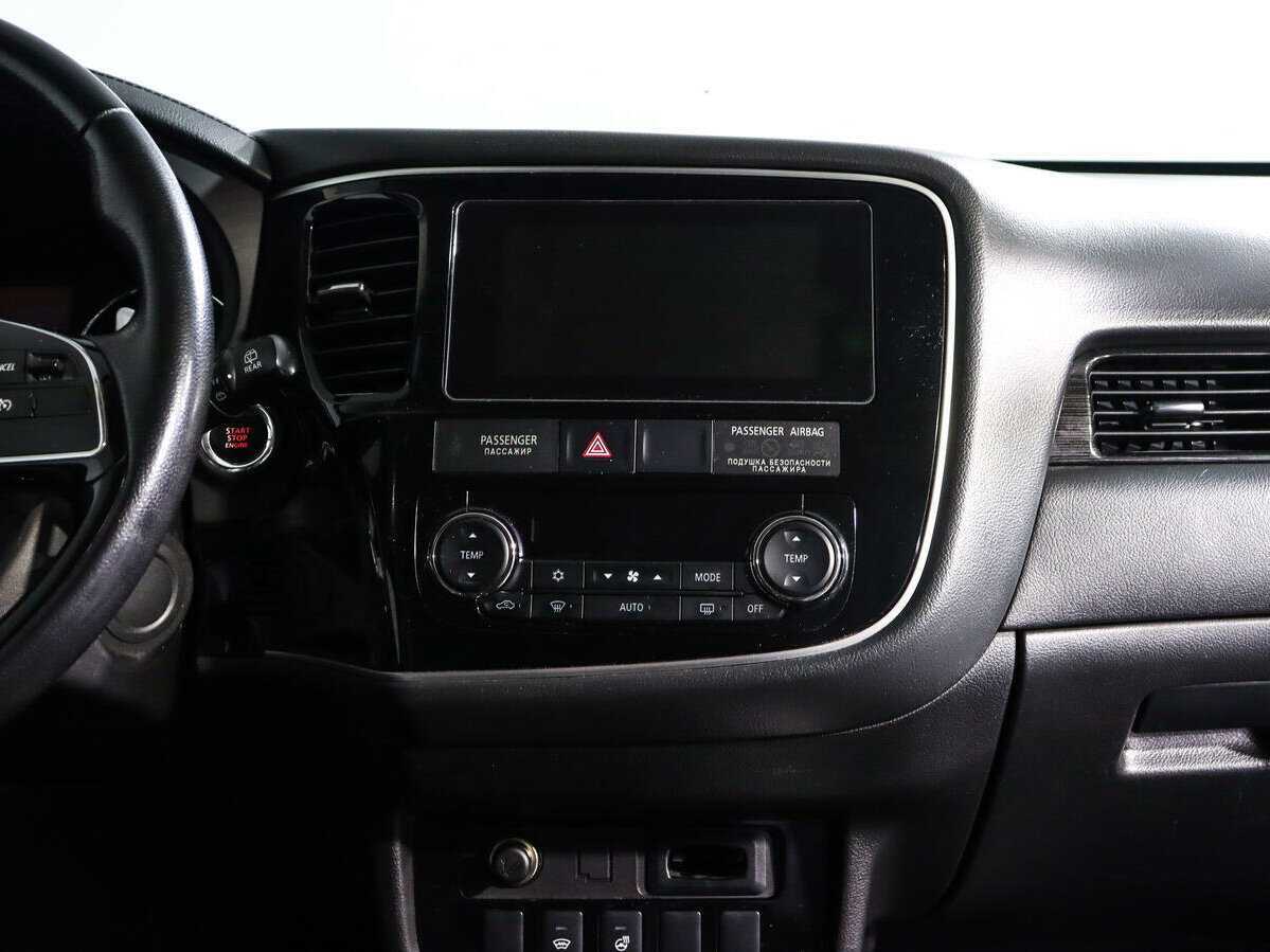 Mitsubishi Outlander 2017 года с пробегом. Фото: #10