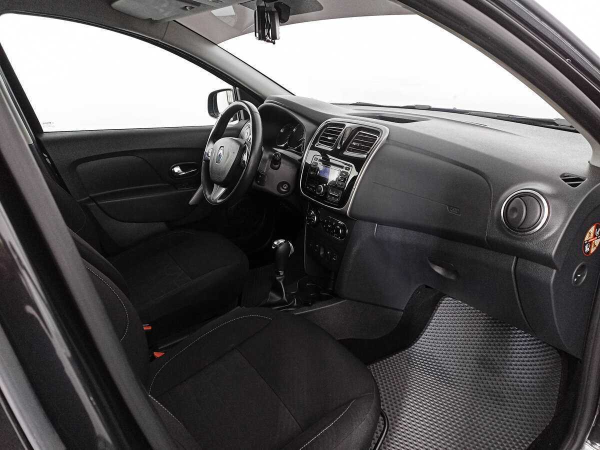 Renault Sandero 2016 года с пробегом. Фото: #7