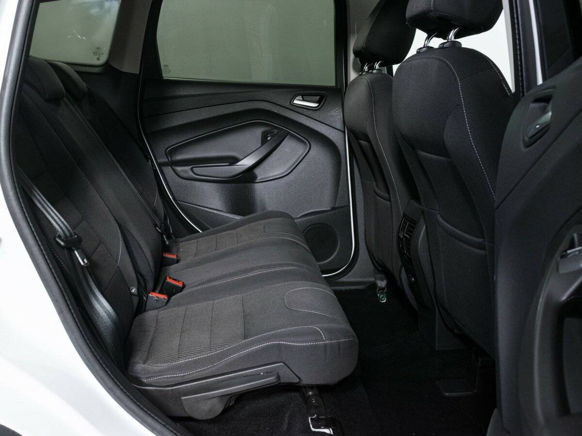 Ford Kuga 2014 года с пробегом. Фото: #8