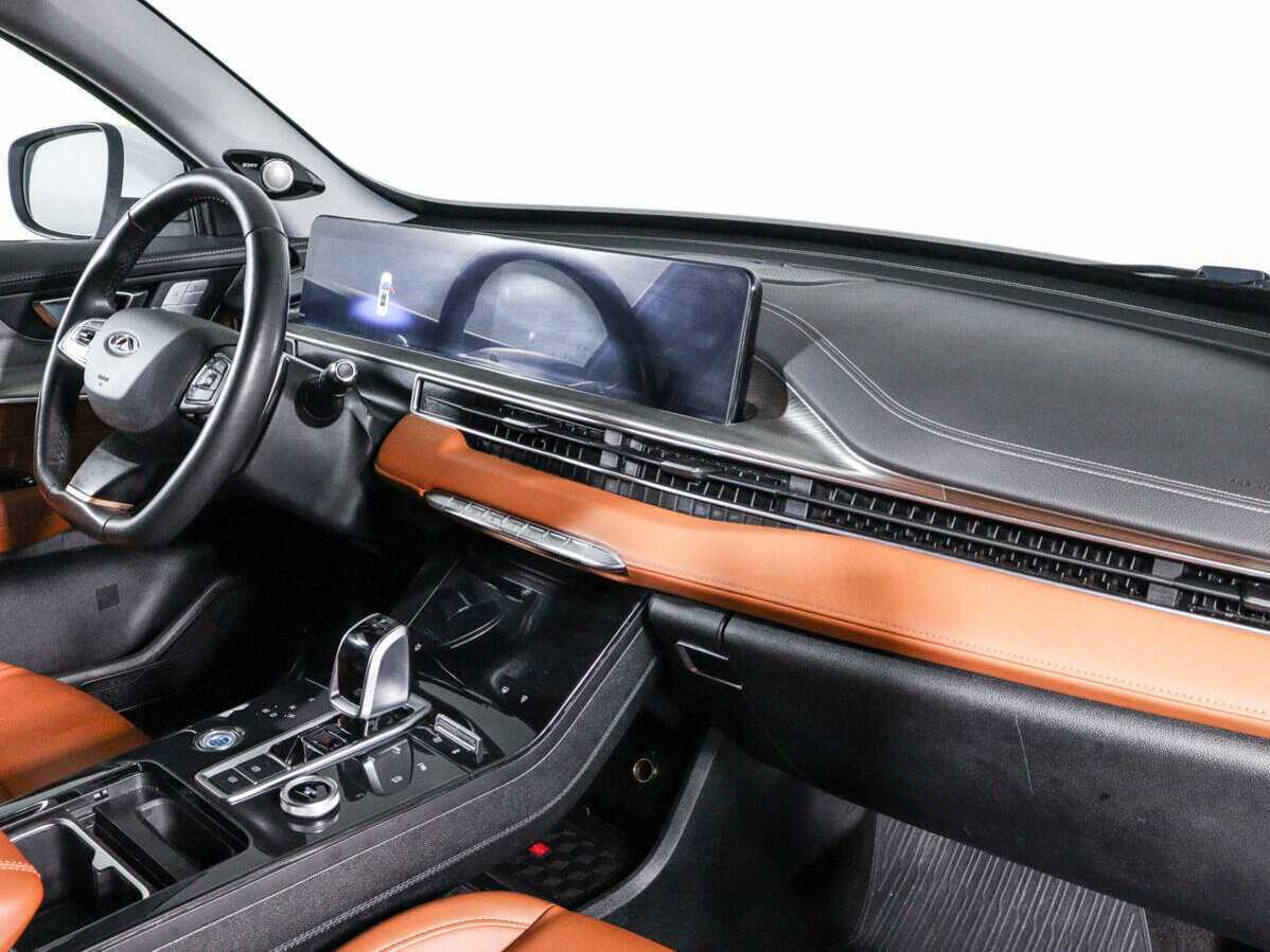 Chery Tiggo 8 Pro Max 2022 года с пробегом. Фото: #8