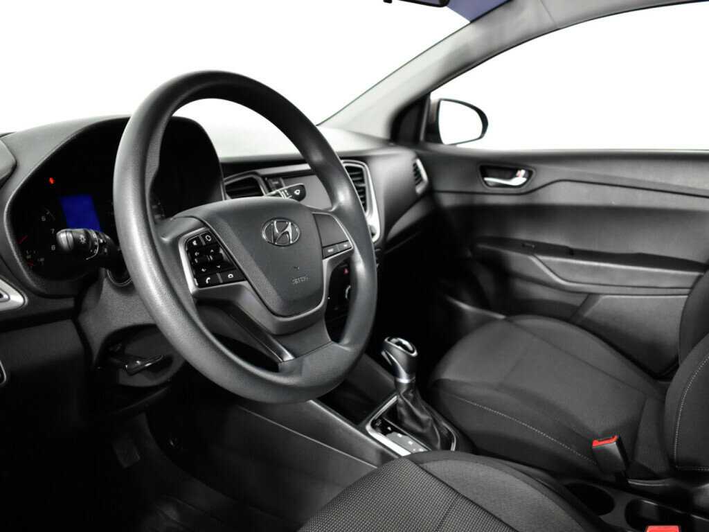 Hyundai Solaris 2020 года с пробегом. Фото: #12