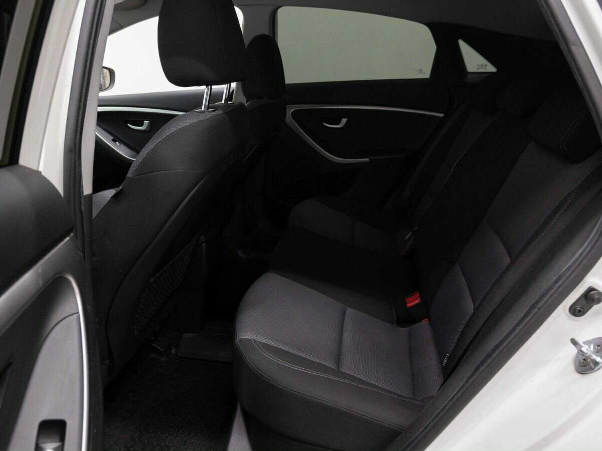 Hyundai i30 2013 года с пробегом. Фото: #8