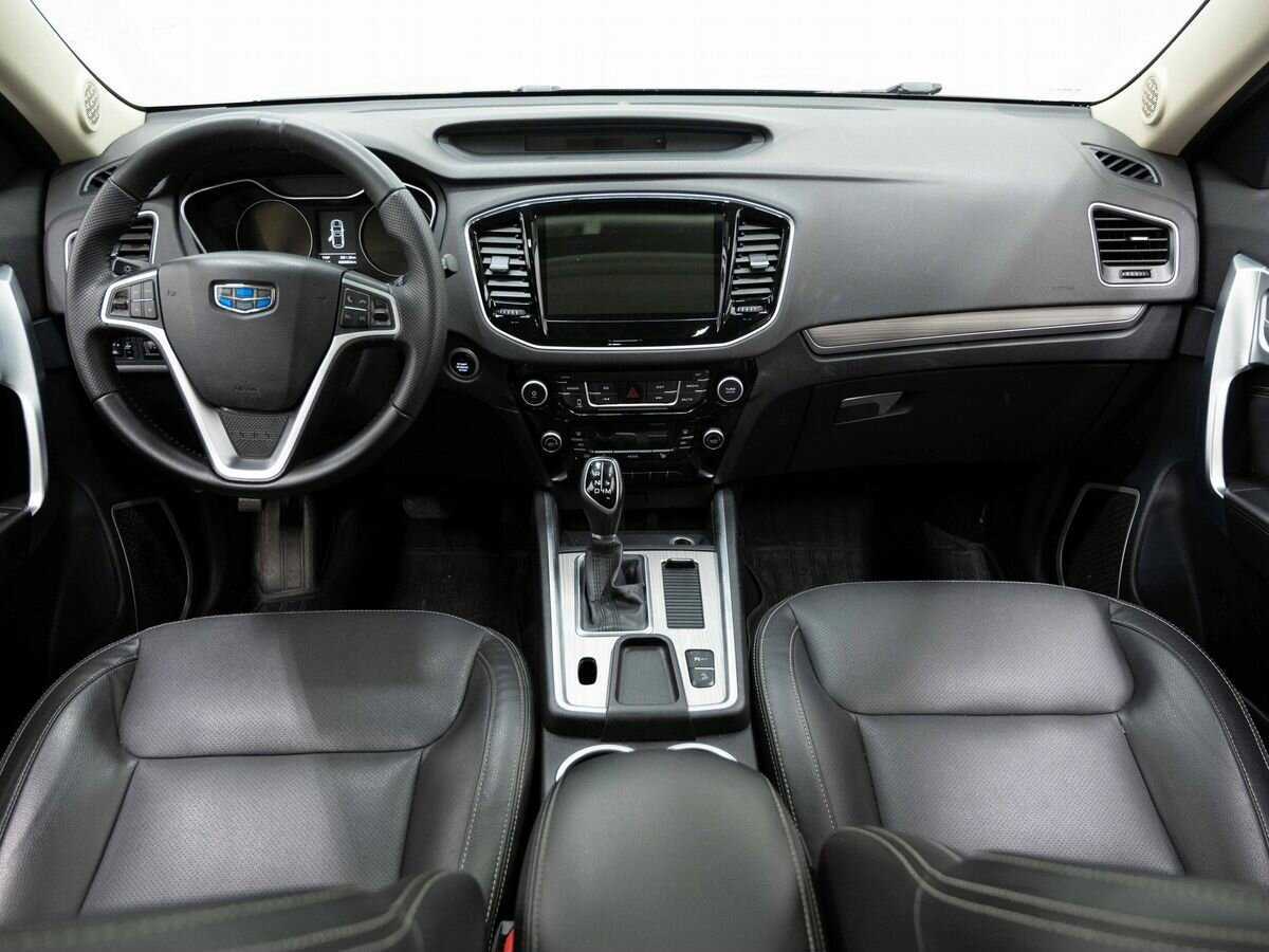 Geely Emgrand X7 2019 года с пробегом. Фото: #13
