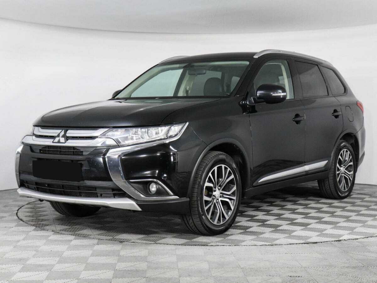 Mitsubishi Outlander 2016 года с пробегом. Посмотреть фото