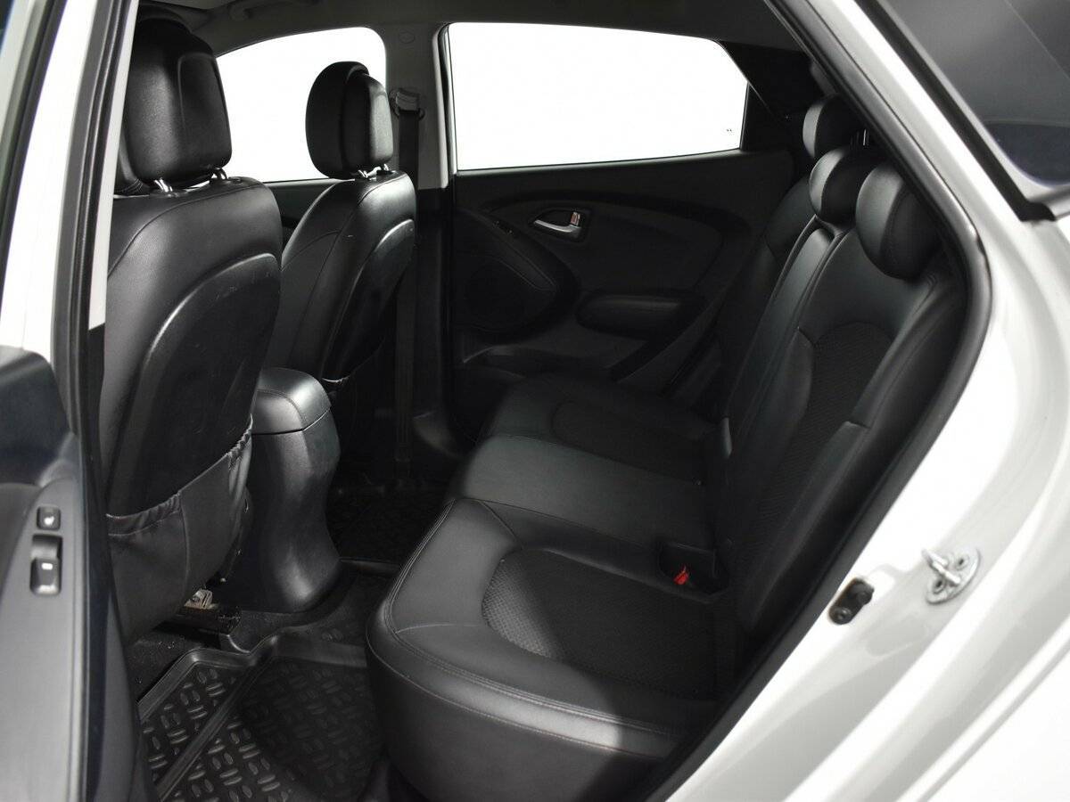 Hyundai ix35 2012 года с пробегом. Фото: #11